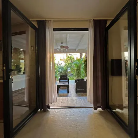 Center Ziric Apartman