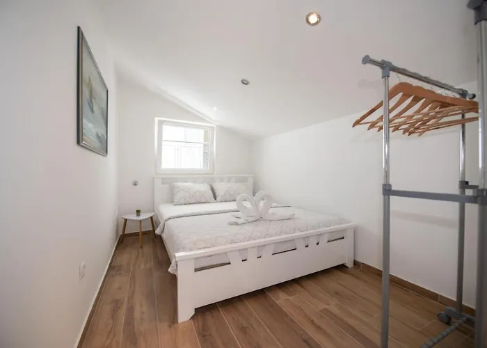 Center Ziric * 오파티아