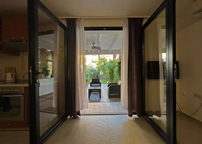 Center Ziric Apartment